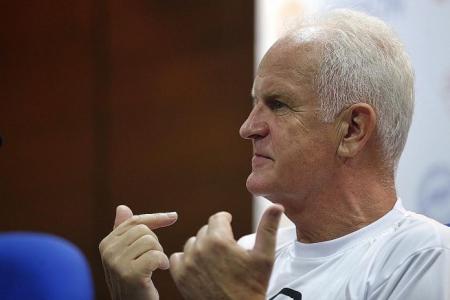 Stange wants to stay on to finish World Cup job