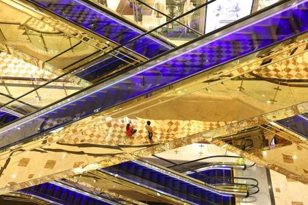 Another escalator plate collapses in China 