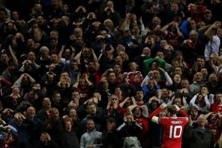 Drop Rooney for Mata, says Paul Parker