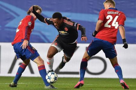 Rooney should make way for Martial