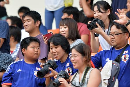 Japan fans confident of victory over Lions