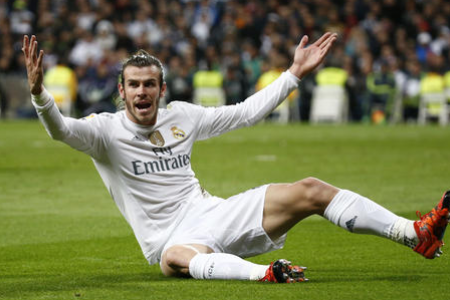 Gareth Bale gives up his fast cars for the sake of his hamstrings