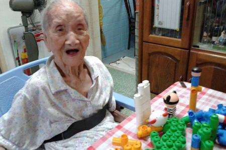 110-year-old woman who died was her family's glue