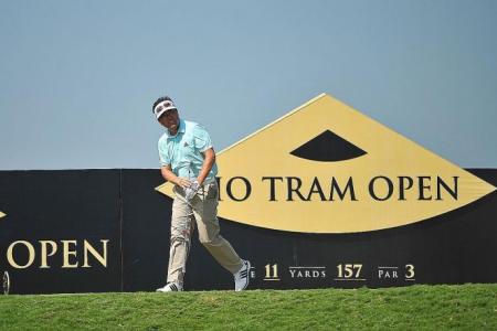  Wi fires record 62 to lead in Vietnam's Ho Tram Open