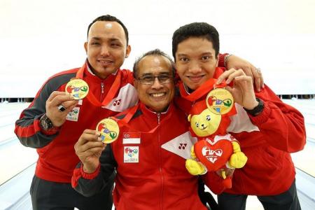 Singapore bowlers off to a bang with three golds