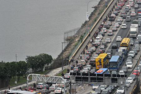 S'pore drivers owe $2m in traffic fines: Johor police