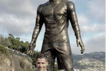 Ronaldo's statue defaced after Messi's crowning