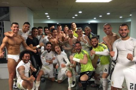 Dutch team pokes fun at THAT Real Madrid dressing room photo