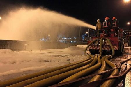 Firefighters recount tackling Jurong Island oil tank fire