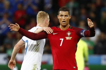 Ronaldo slams 'small' Iceland after draw