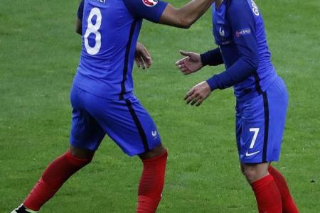 France's dynamic duo spell danger for Germany