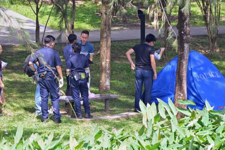 Woman's body found floating at Jurong Lake