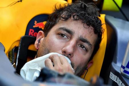 Ricciardo set to pounce