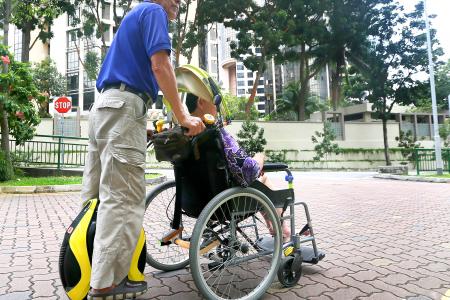 He builds special wheelchair to help calm side-effects of dementia on his wife