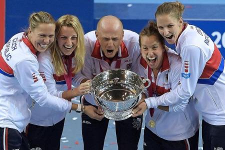 Czechs win fifth Fed Cup in six years