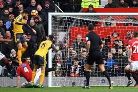 Mourinho laments as United let Gunners off the hook