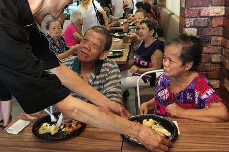 he feeds elderly to give back to community