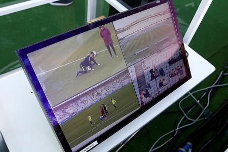 Infantino approves video referee trial