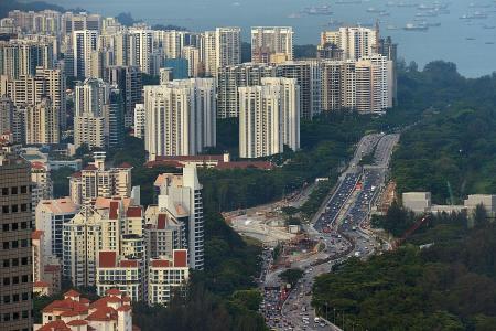 Private home prices fall by 0.4 per cent