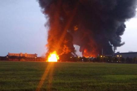 Huge fire at Tuas waste management plant extinguished after 4 hours