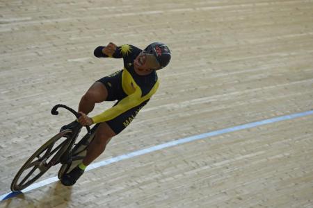 Hard work pays off as Malaysian cyclist wins world title