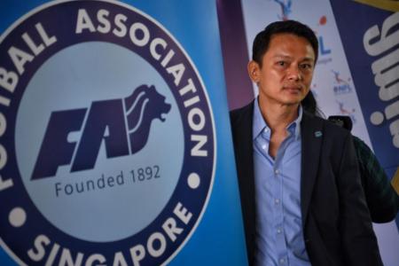 Lee&#039;s AFC vice-president role unaffected by police probe
