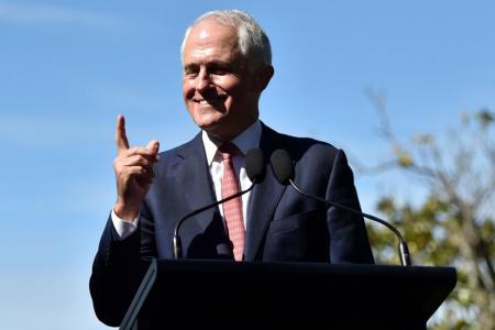 Aussie PM in New York to mend relations