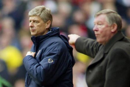 Ferguson: Pressure on Wenger is ridiculous