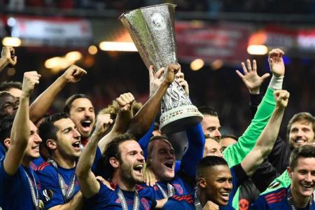 Red Devils claim treble and Champions League spot
