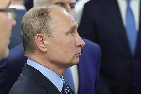 Putin orders US to cut 755 diplomatic staff