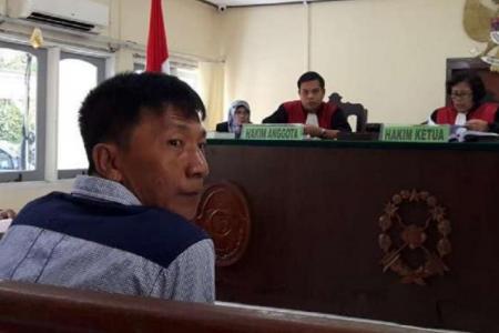 Acquitted Singaporean boatman still detained in Indonesia