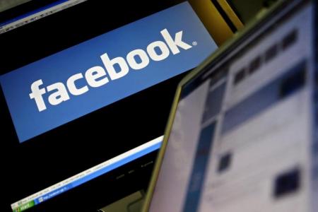 Facebook to block pages that link to fake news