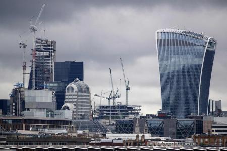 London remains world&#039;s top financial centre, S&#039;pore in 4th place