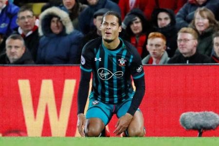 Van Dijk left out of Saints squad for second straight game, fuelling transfer talk