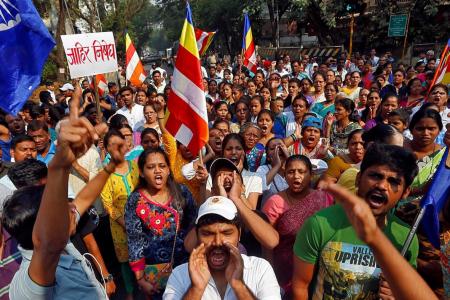Chaos in Mumbai as low-caste Dalits go on strike