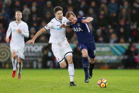 Spurs given glimpse of life without Kane