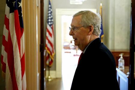 US lawmakers in bid to end shutdown stalemate