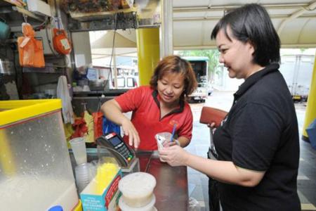 ez way to pay at Nets terminals for hawker centre meals