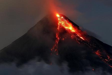 Philippines plans forced evacuations around erupting Mount Mayon