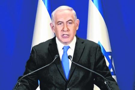 Israeli police recommend bribery charges against PM Netanyahu 