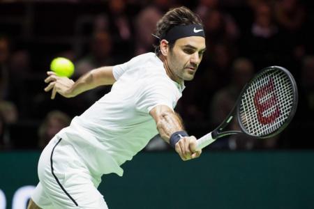 Federer one win away from being oldest world No. 1 