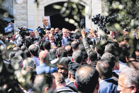 Palestinian PM Hamdallah survives Gaza assassination attempt