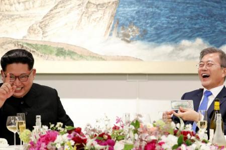 Korean leaders pledge peace