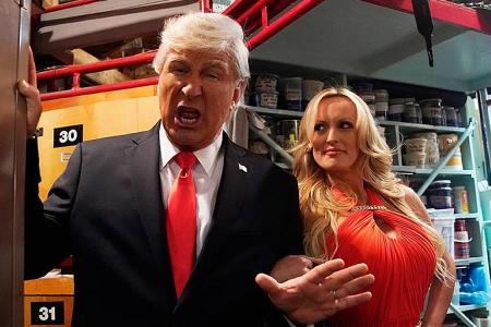 Stormy Daniels plays cameo role in SNL Trump comedy sketch 