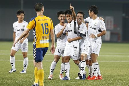 Albirex clinch seven-goal thriller to maintain perfect record