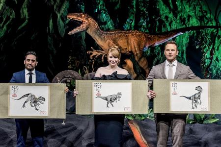 Like dinosaurs, Bryce Dallas Howard evolves in Jurassic World sequel