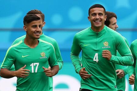 Former Socceroos urge Australia to start with Cahill and Arzani