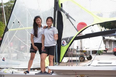 Singapore&#039;s sailing duo assured of gold 