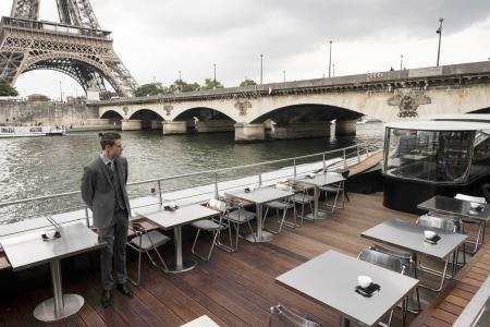 Most Michelin-starred chef opens floating restaurant on the Seine