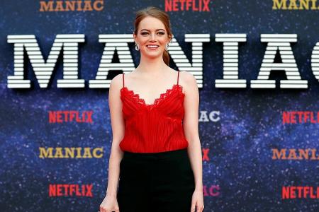 Emma Stone lets fly in Netflix series Maniac